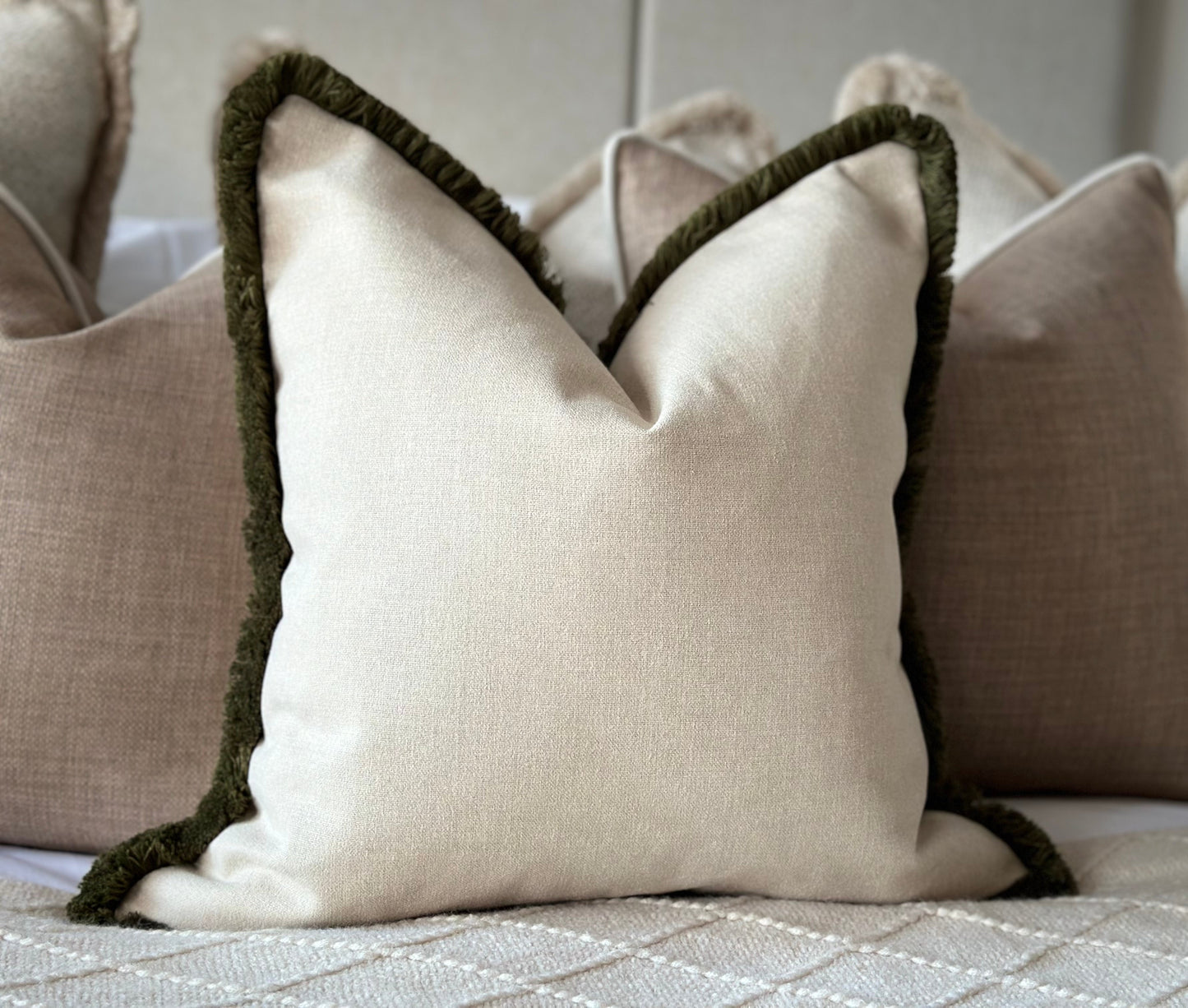 DARK CREAM | Fringed Cushion