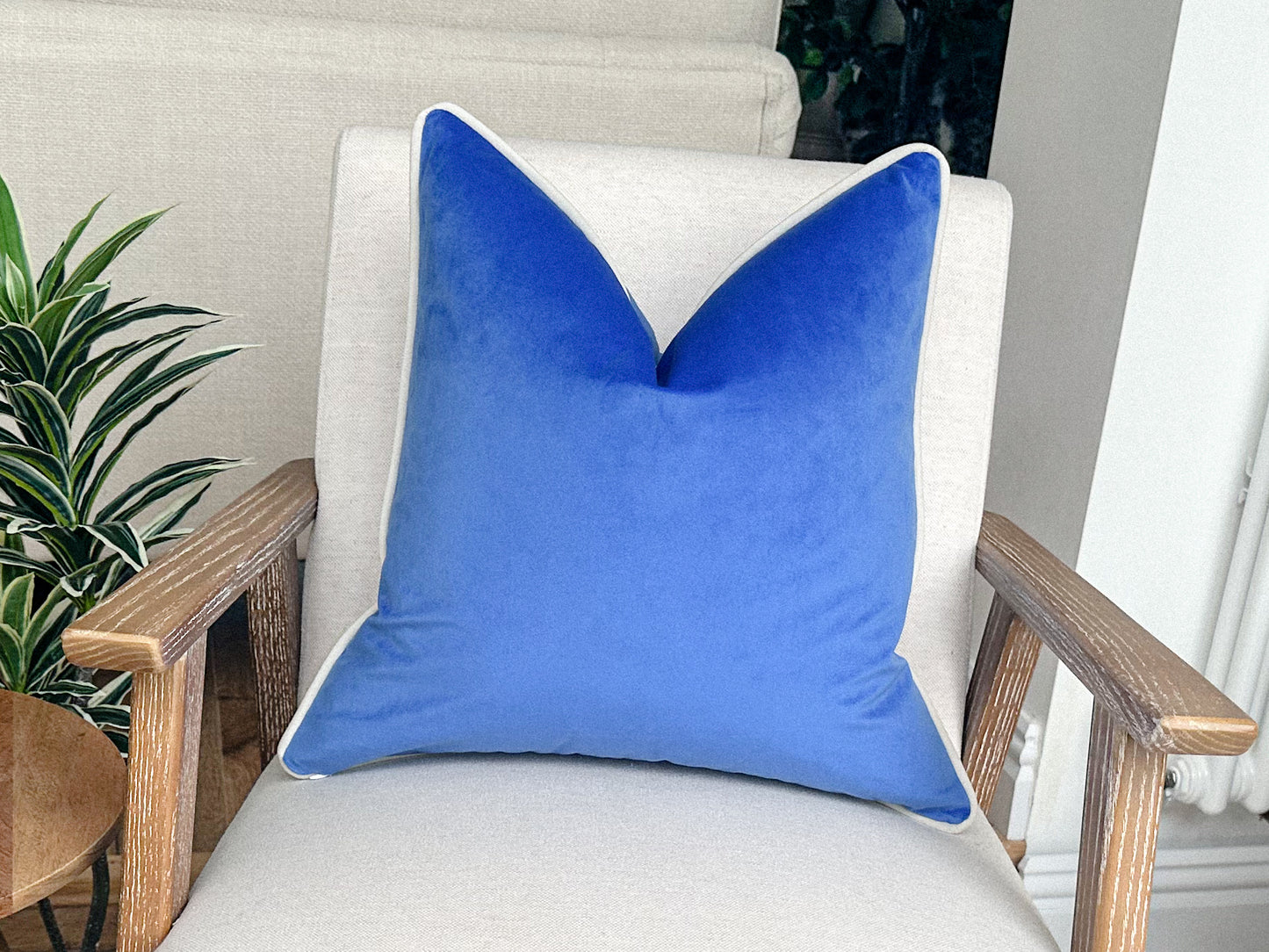 COBALT BLUE | Velvet Cushion