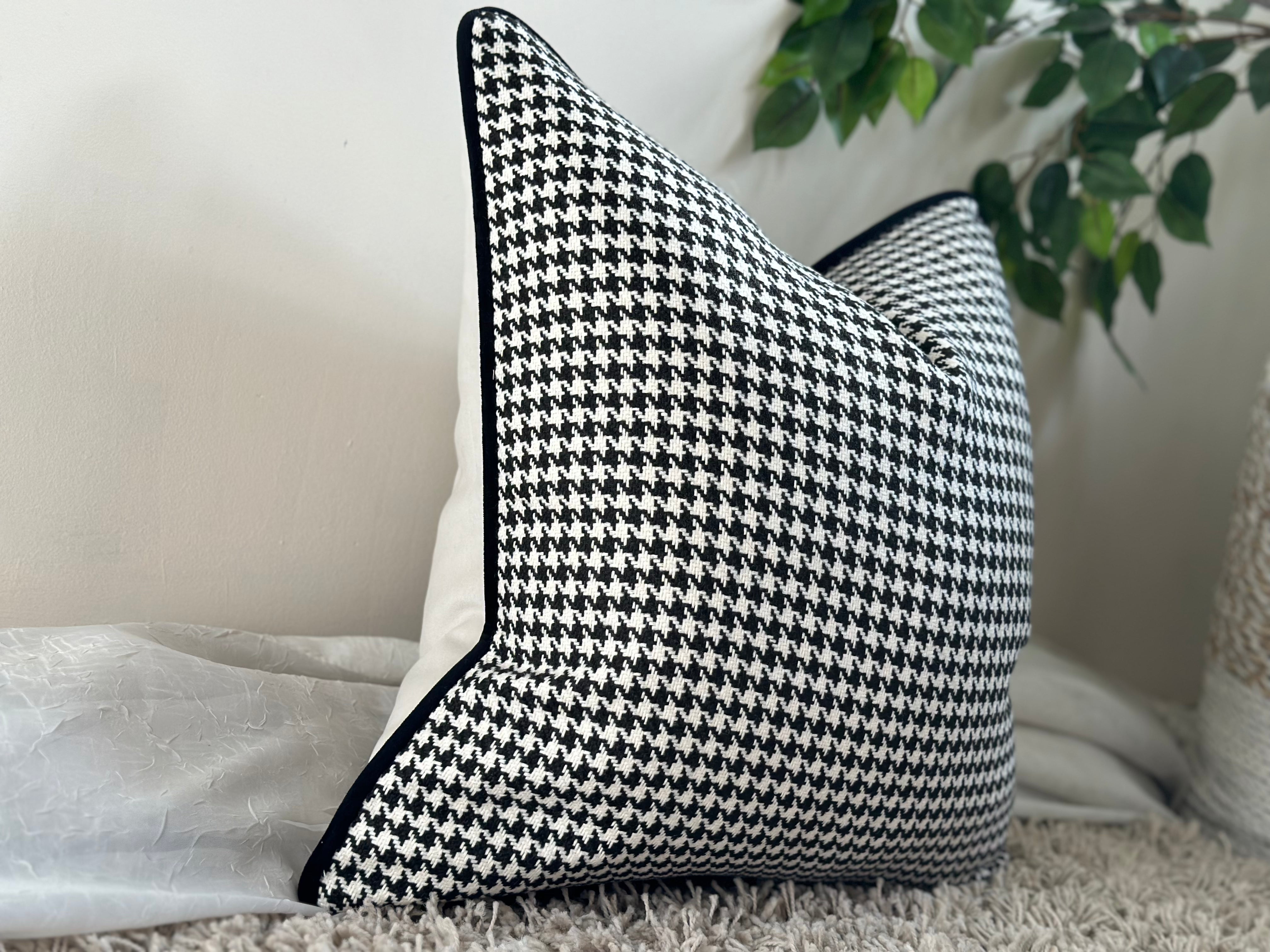 Black and white gingham throw pillows clearance