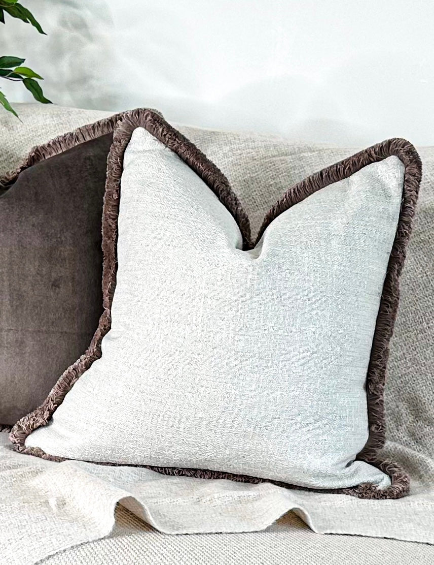 CHALK | Textured ivory fringed cushion