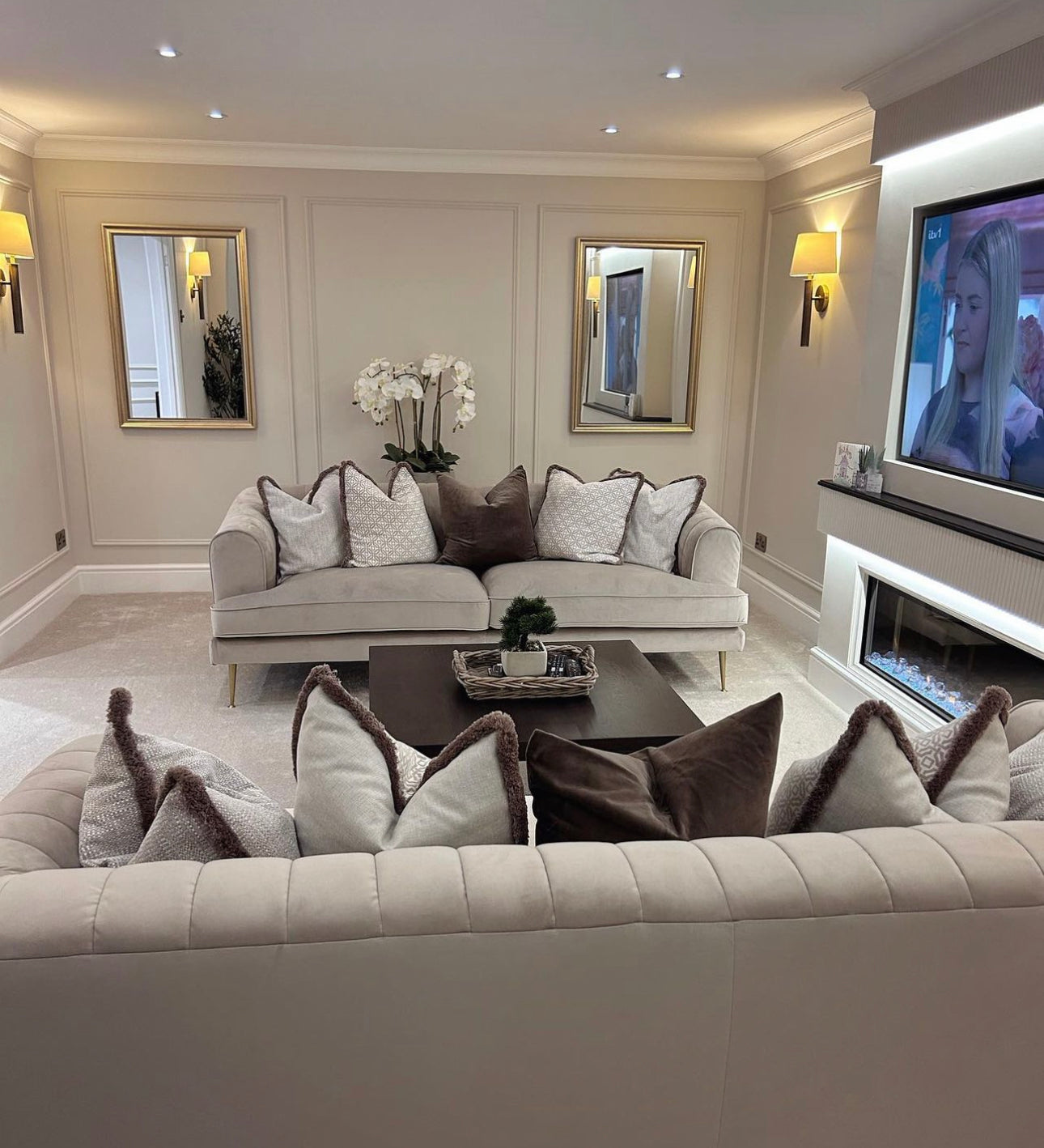 Luxury Cushions – The Cosy Cushion Shop