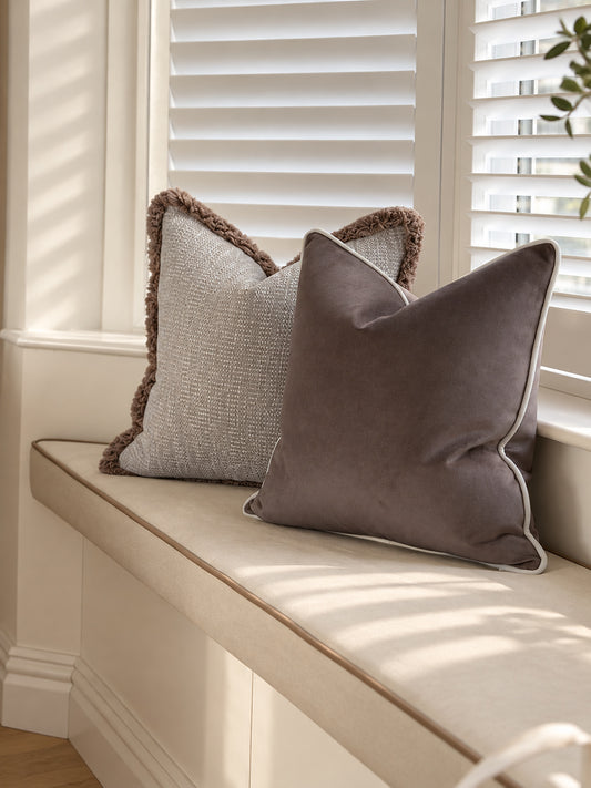 MOLE VELVET | Brown Toned Cushion