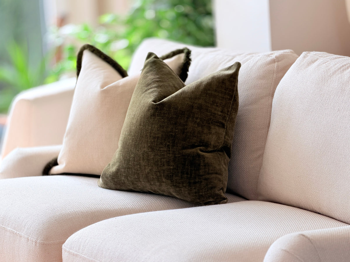 NATURAL STONE | Fringed Cushion
