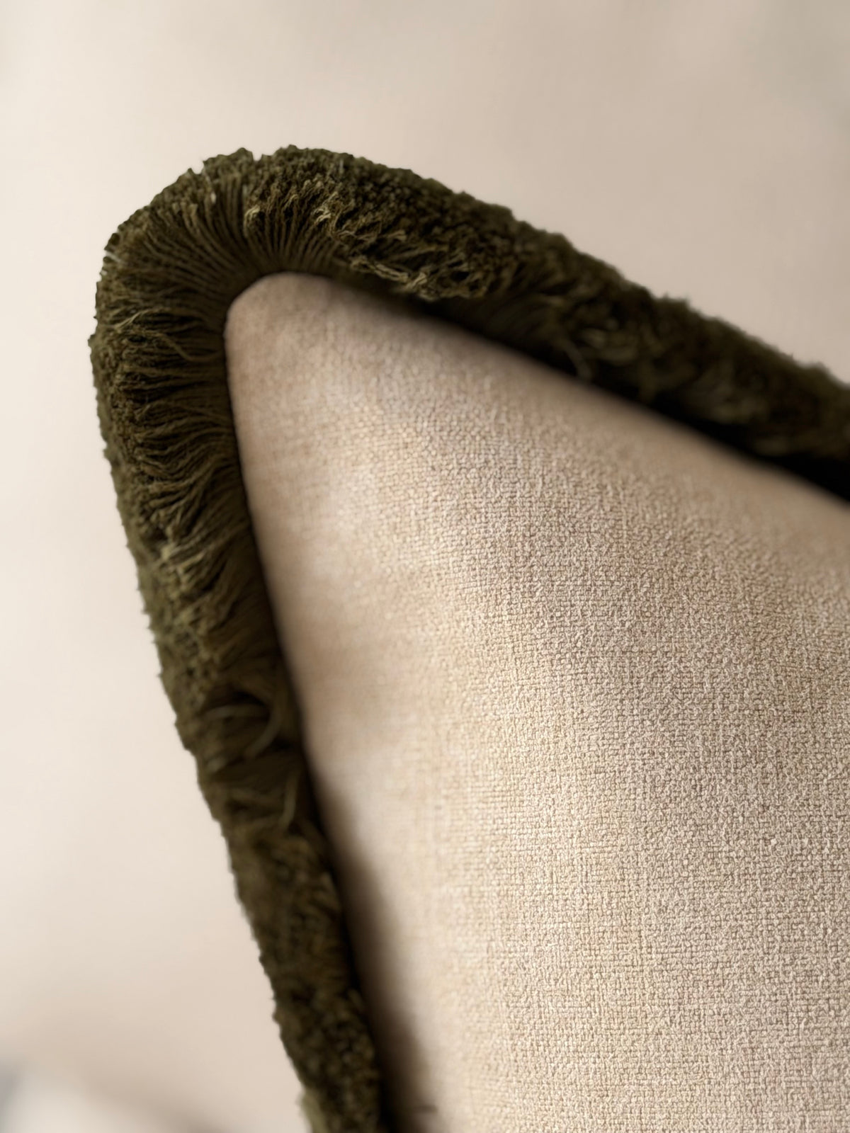 NATURAL STONE | Fringed Cushion
