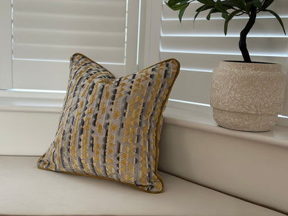 VELLUTO YELLOW | Cushion Cover