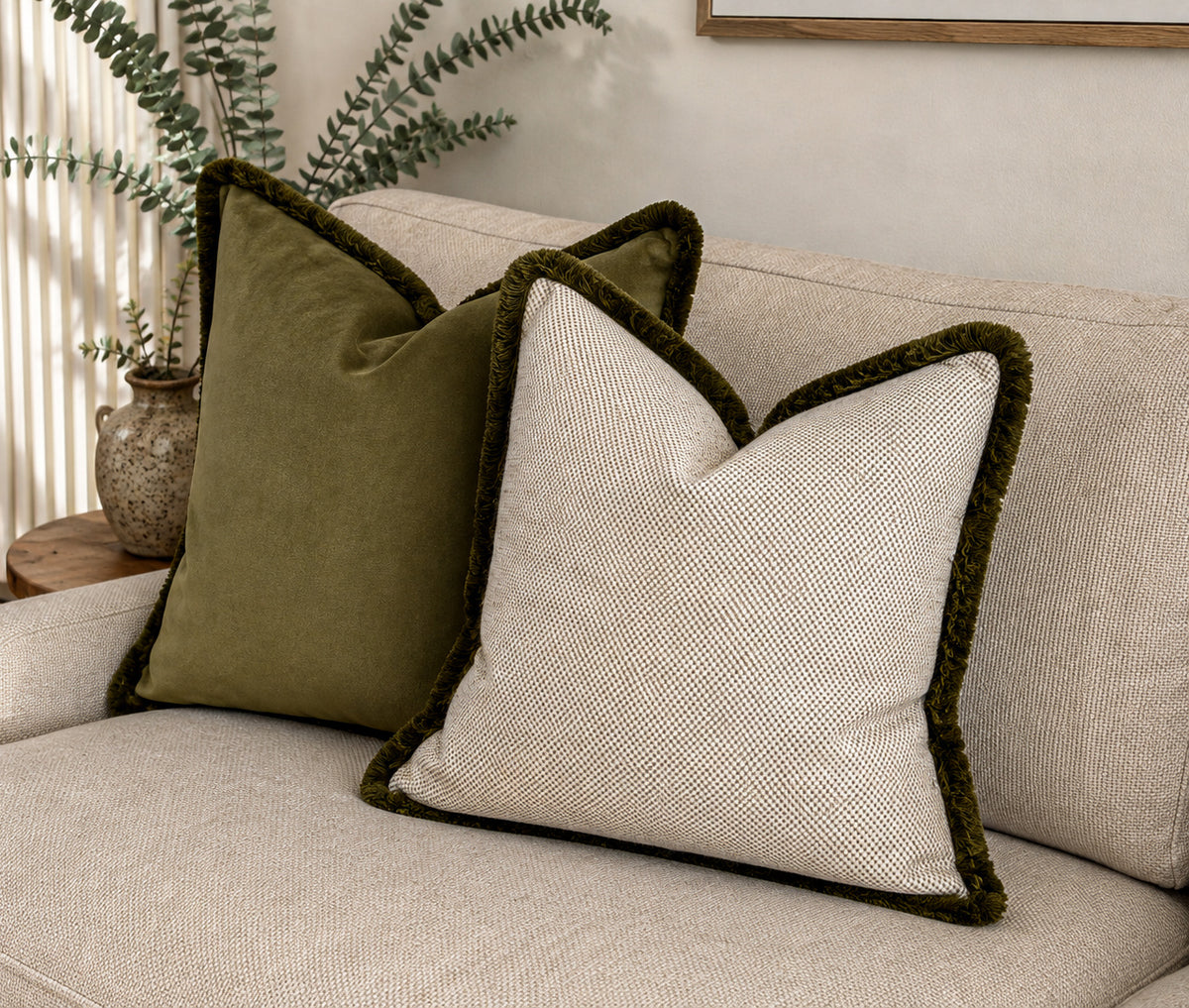 ATHENA | Textured Beige Fringed Cushion