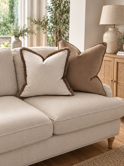 LILY | Light Cream Fringed Cushion