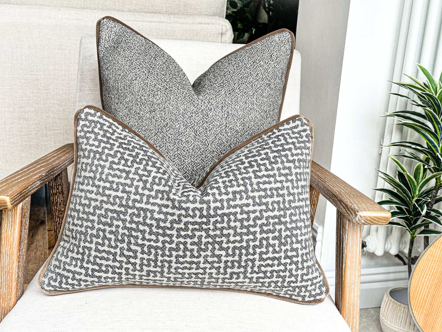 ASHWORTH | Grey-blue Textured cushion